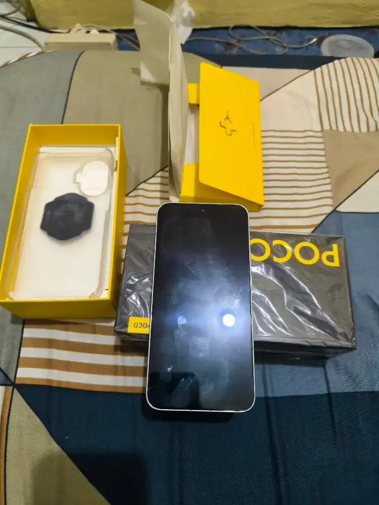 POCO F7 12/512 PUTIH