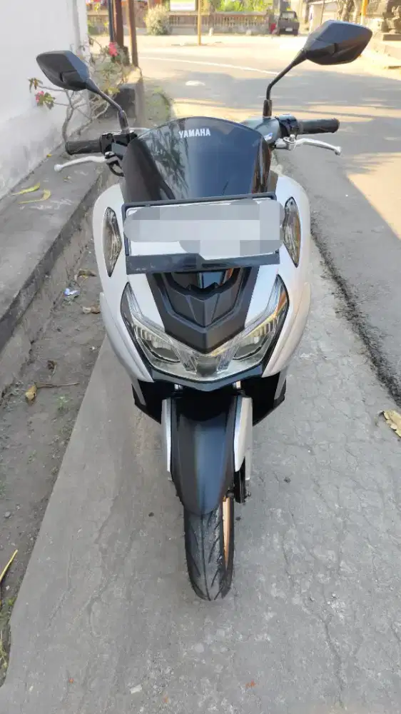 Motor Yamaha LEXI s