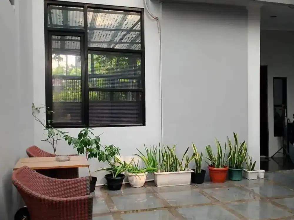 Dijual Cepat rumah siap huni lokasi buana sari dekat tol buah batu