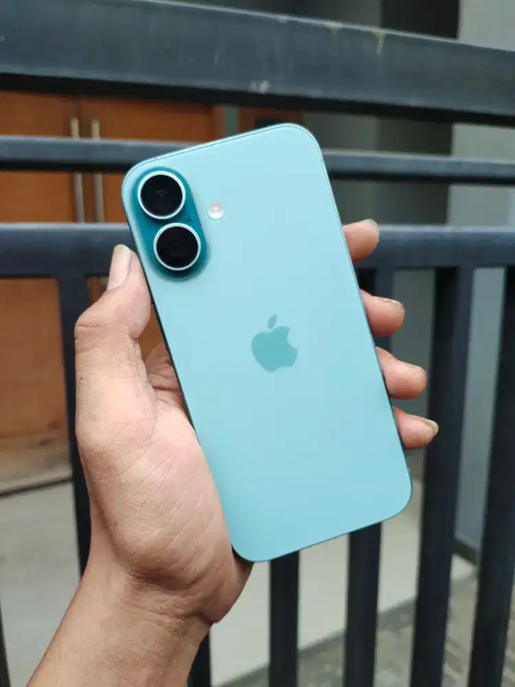 iPhone 16 Resmi iBox
