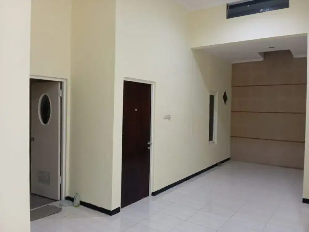 RUMAH Pondok Chandra, Dekat akses tol & MERR