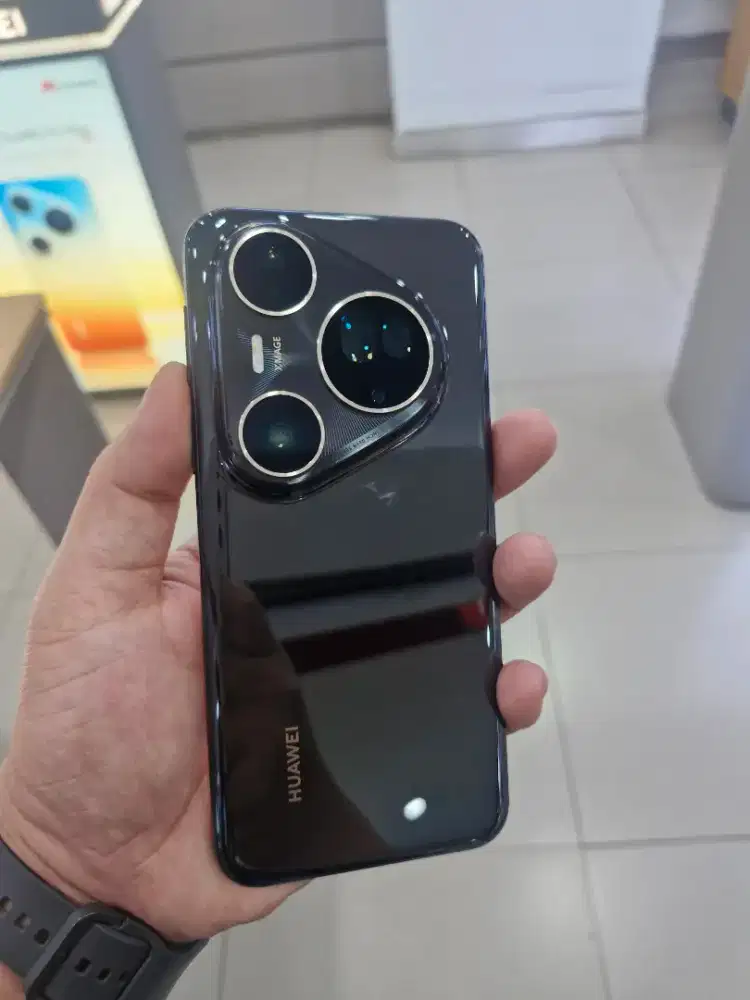 KREDIT HP HUAWEI PURA80 ULTRA