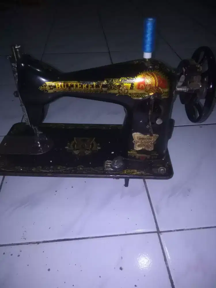 Kepala jahit kecil
