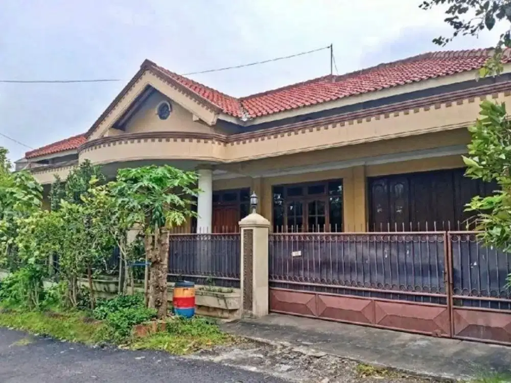 Dijual Rumah Lokasi di Jl. Candi Pawon Semarang