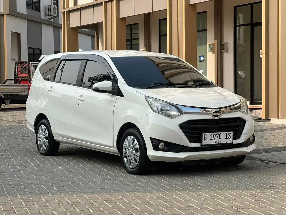 [Pajak Panjang] Daihatsu Sigra R AT 2016
