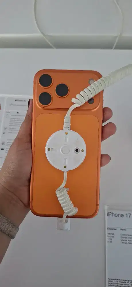 IPHONE 17 PRO MAX
