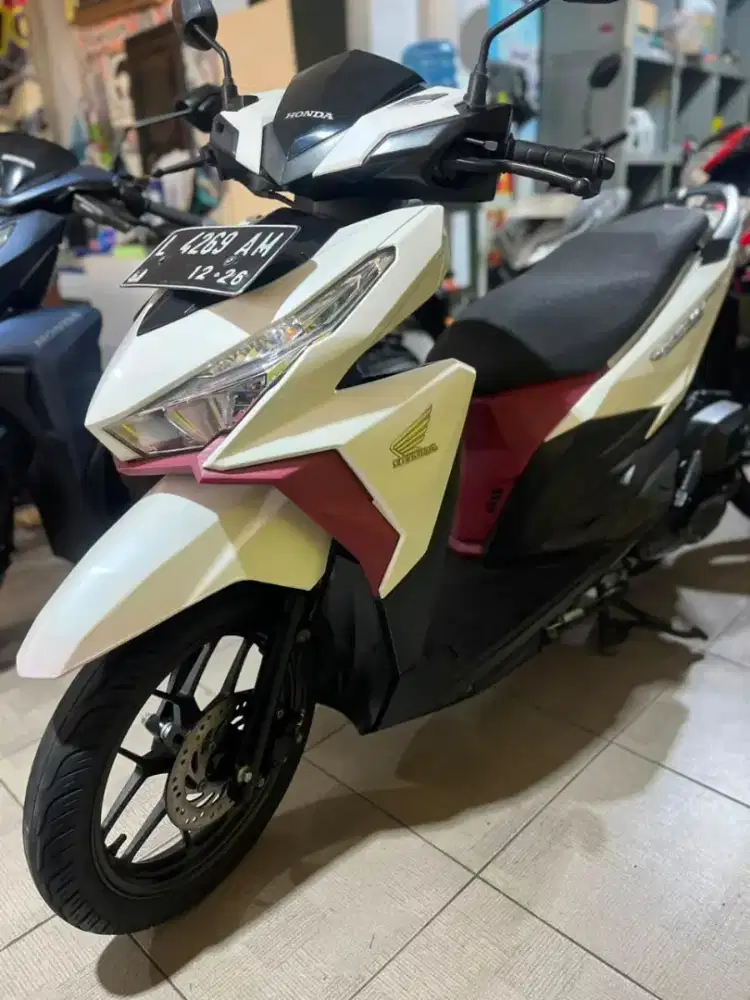 HONDA VARIO 150 2016 SAS MOTOR JL.BARATAJAYA 19 NO 5