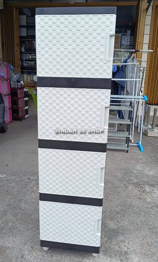 Lemari Pakaian Plastik / Lemari Baju Serbaguna