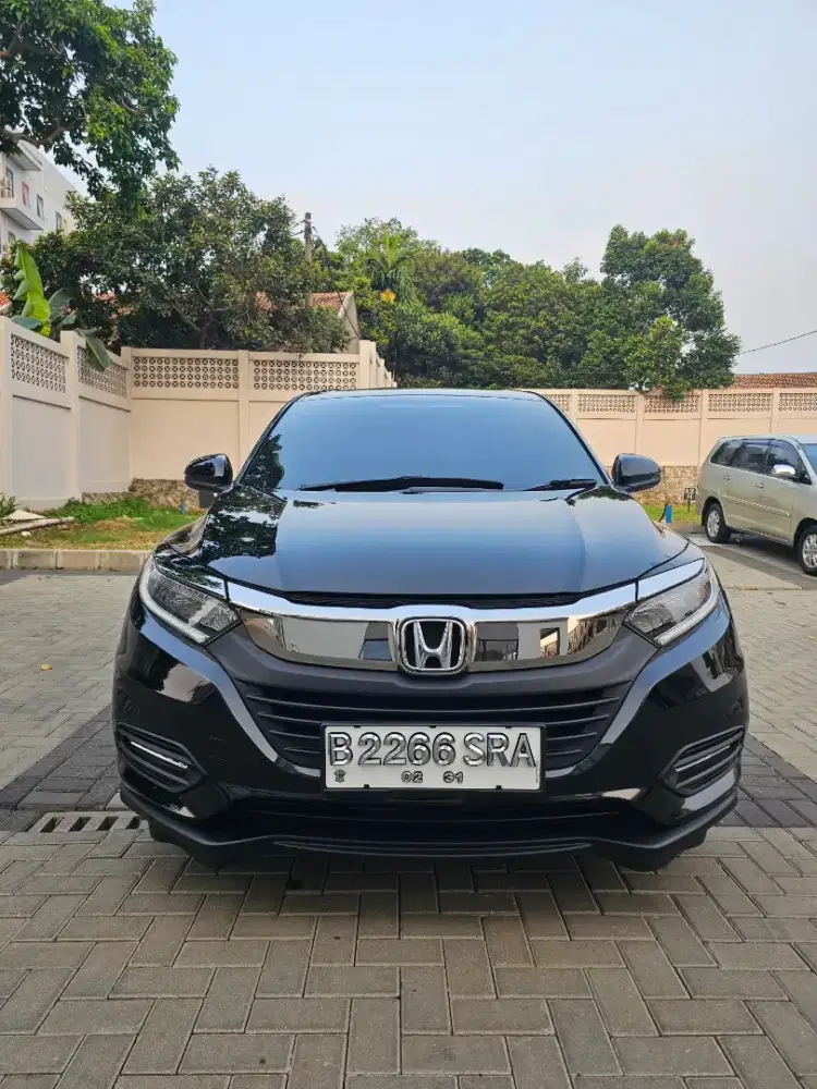 HONDA HRV 1.5 SE KM 55RB TH 2020 HITAM