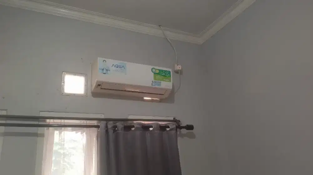 AC Aqua 1/2 PK lengkap pemakaian pribadi