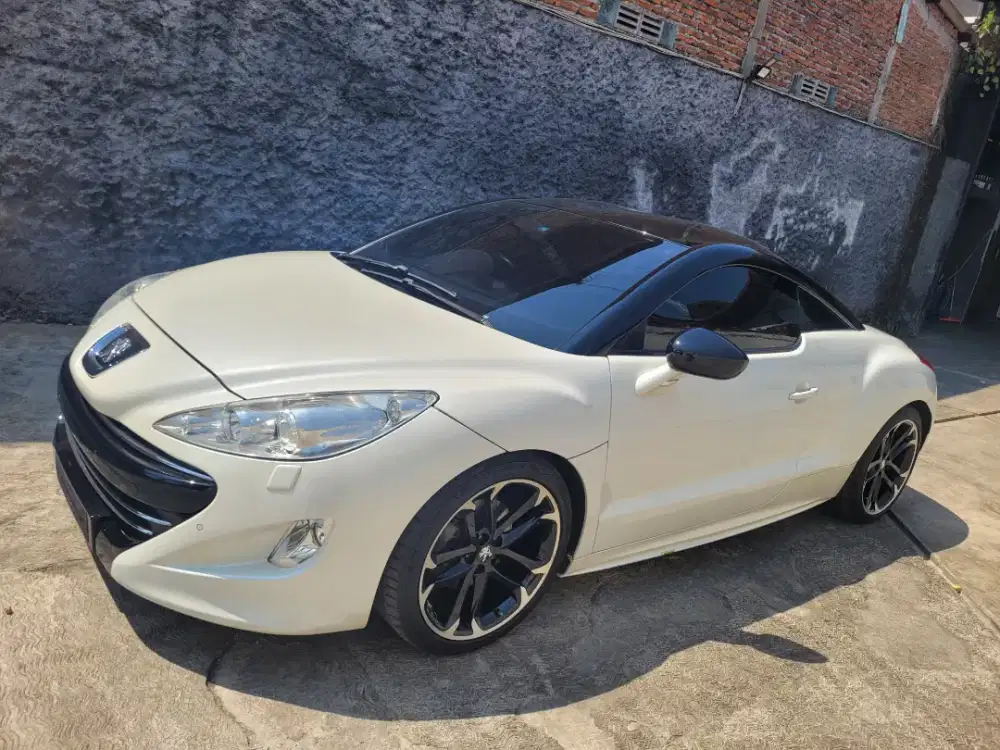 PEUGEOT RCZ 2012 LOW KM