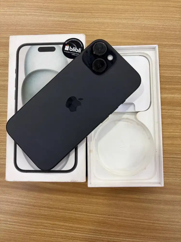 Iphone 15 128GB Ex Garansi Resmi Indonesia