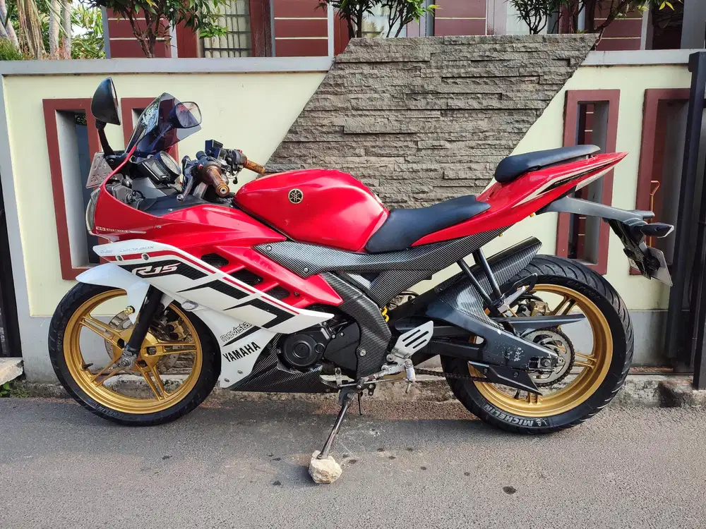#JUAL R15 V2 TAHUN 2015