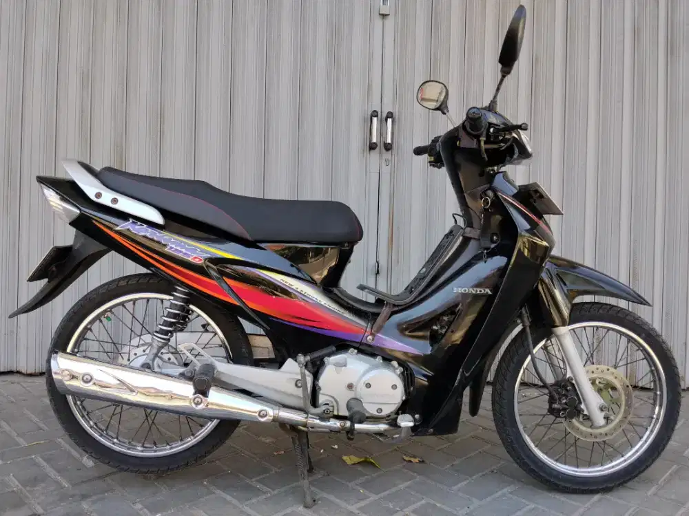 KARISMA D 2002 MULUS PAJAK ISI
