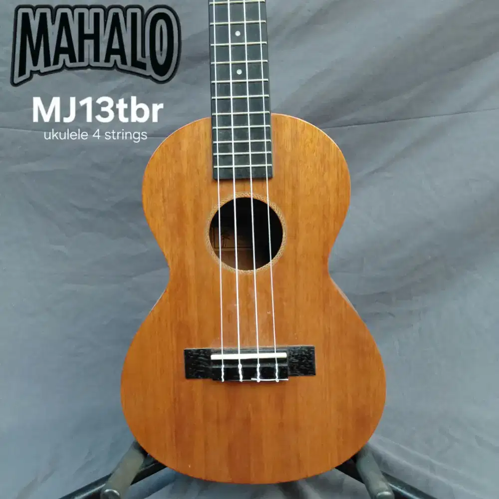 Mahalo MJ3tbr Original Gitar Ukulele 4 senar kondisi seperti baru
