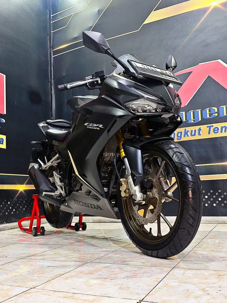 Honda All New CBR 150cc Th 2023 Black Matte. Anugerah Motor Rungkut