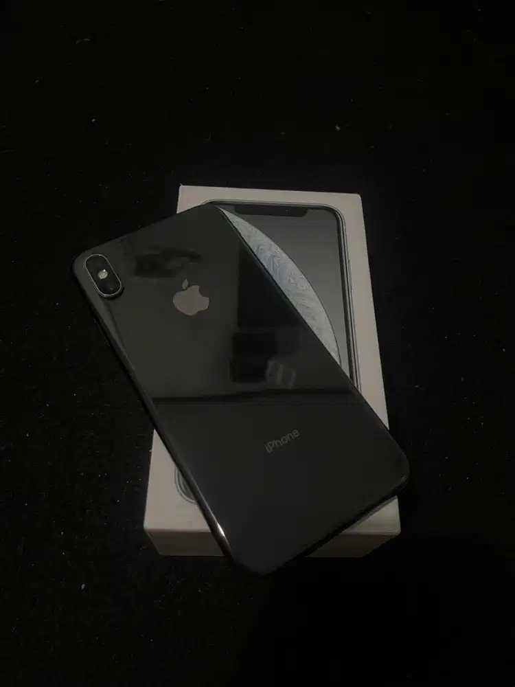 Iphone XS Max 256Gb Hitam