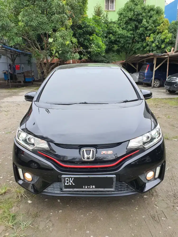 Honda Jazz RS Black Limited Edition A/T 2015