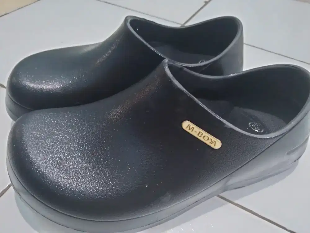 M-BOYA. Chef shoes))/sepatu koki