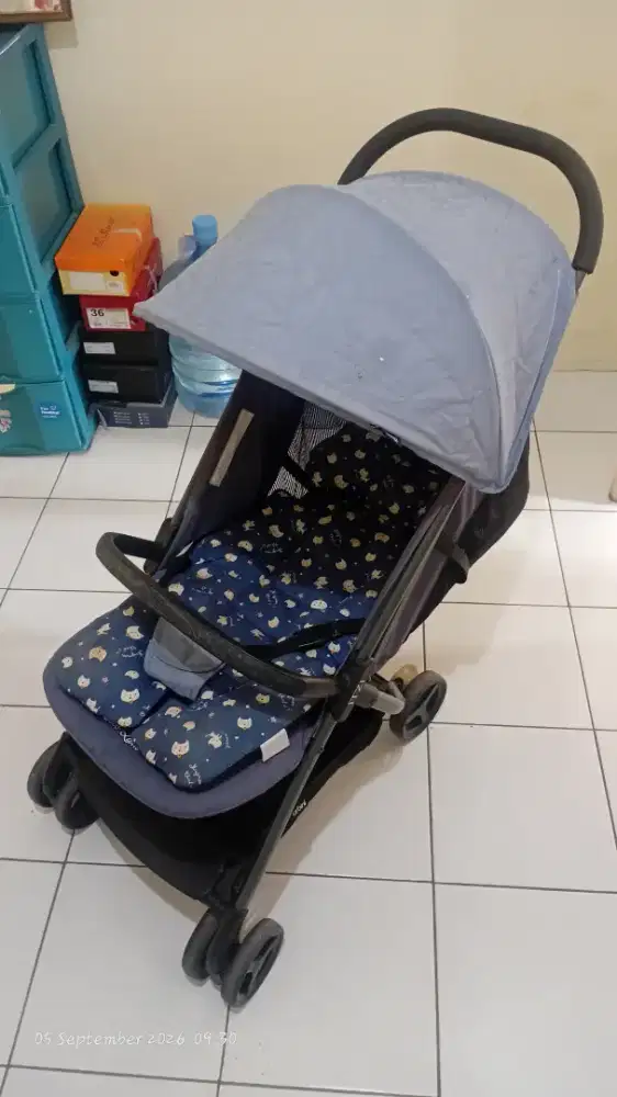 Stroller Bayi Bekas Masih Bagus Merk Urbini Tipe Itzi