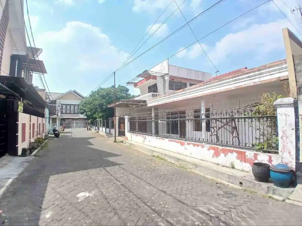 Hitung Tanah dimensi 15×15 di Bunga² dkt Suhat Malang. Cocok Upgrade Kost!