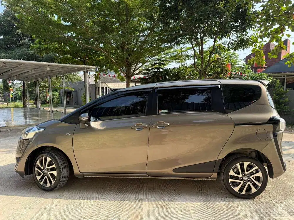 Toyota Sienta 2017 Bensin