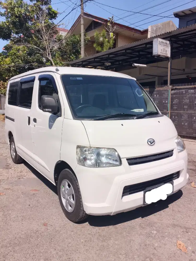 Grand max minibus 1.5 MT