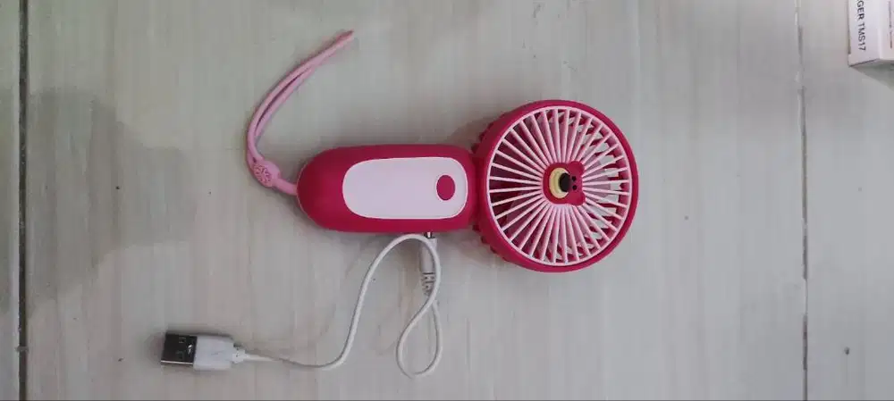 Kipas Angin Mini Portabel