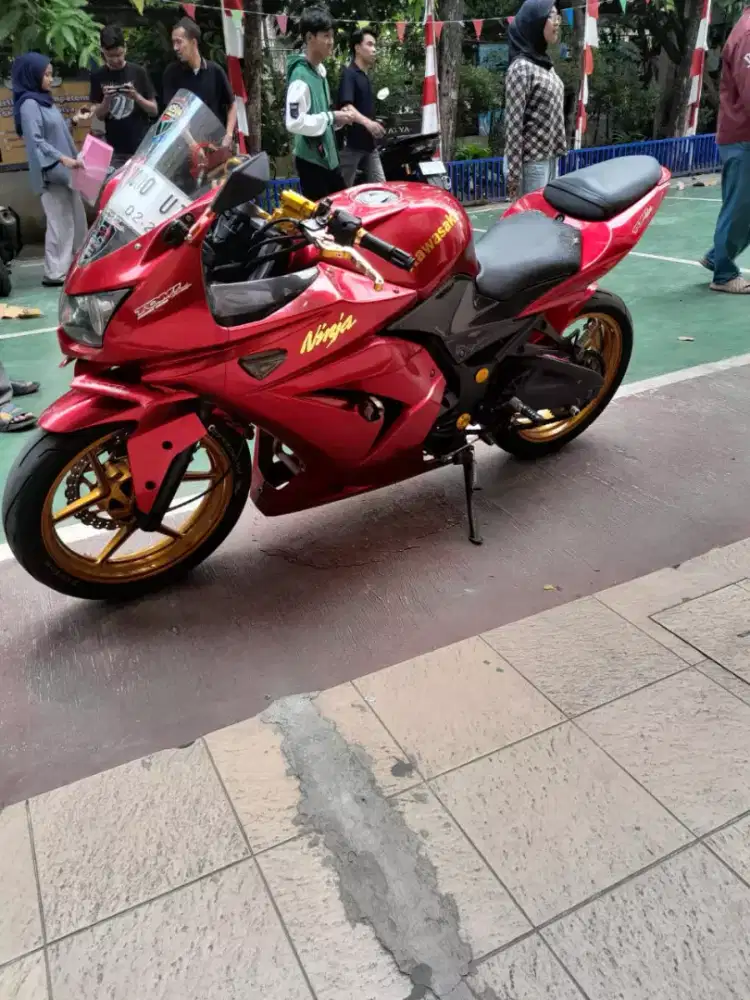 Di jual ninja 250 karbu