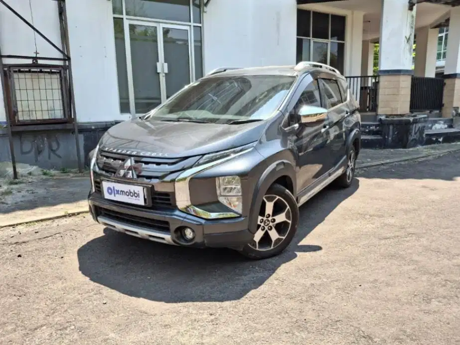 Like New - Mitsubishi Xpander 1.5 Cross Premium Package Bensin AT 2021