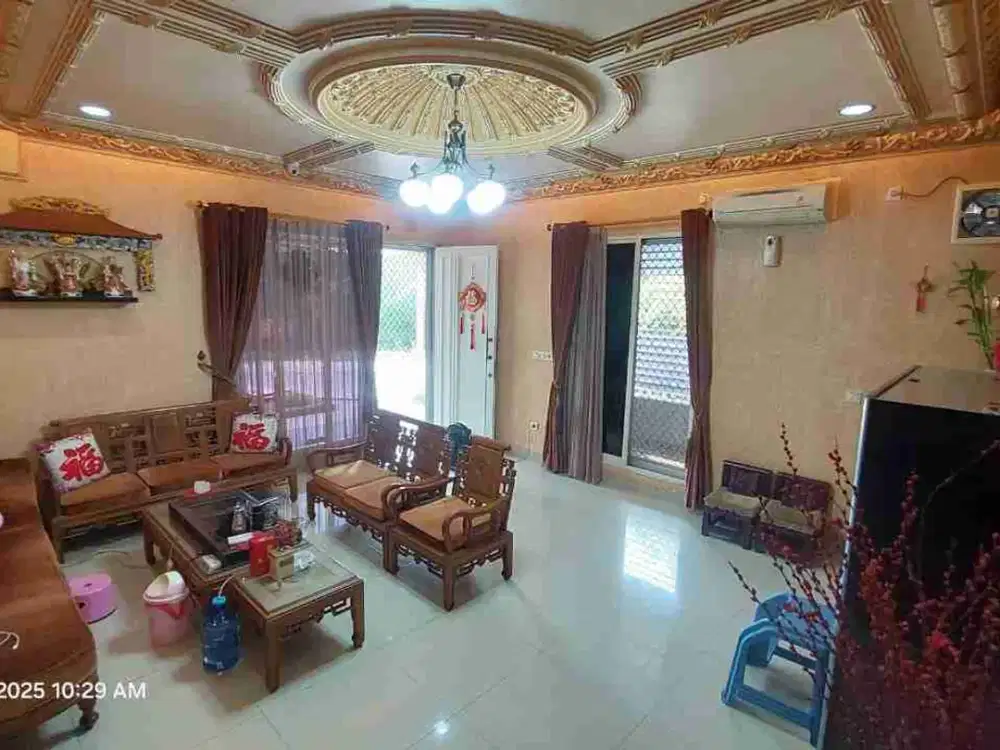 di Jual Murah Rumah di Golf lake