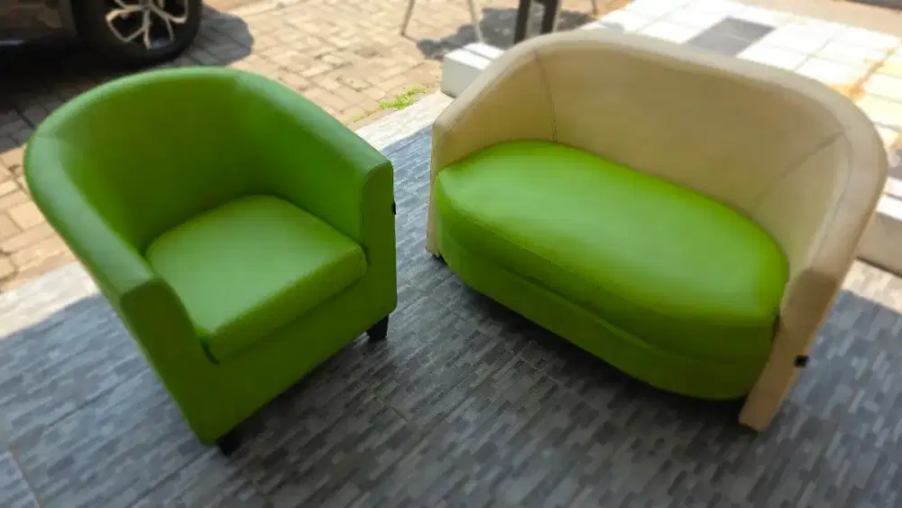 Sofa 2 seater + seat hijau stabillo