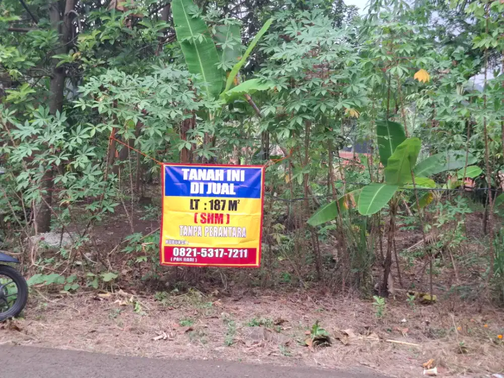 Bismillah. Dijual tanah pribadi pinggir jalan kecamatan, surat² SHM.