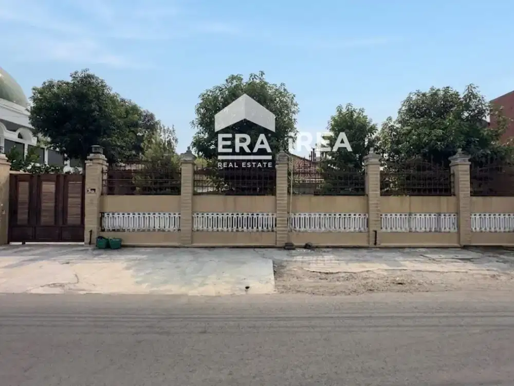 GUDANG DAN RUMAH DIJUAL DEKAT LUWES PALUR SOLO TIMUR