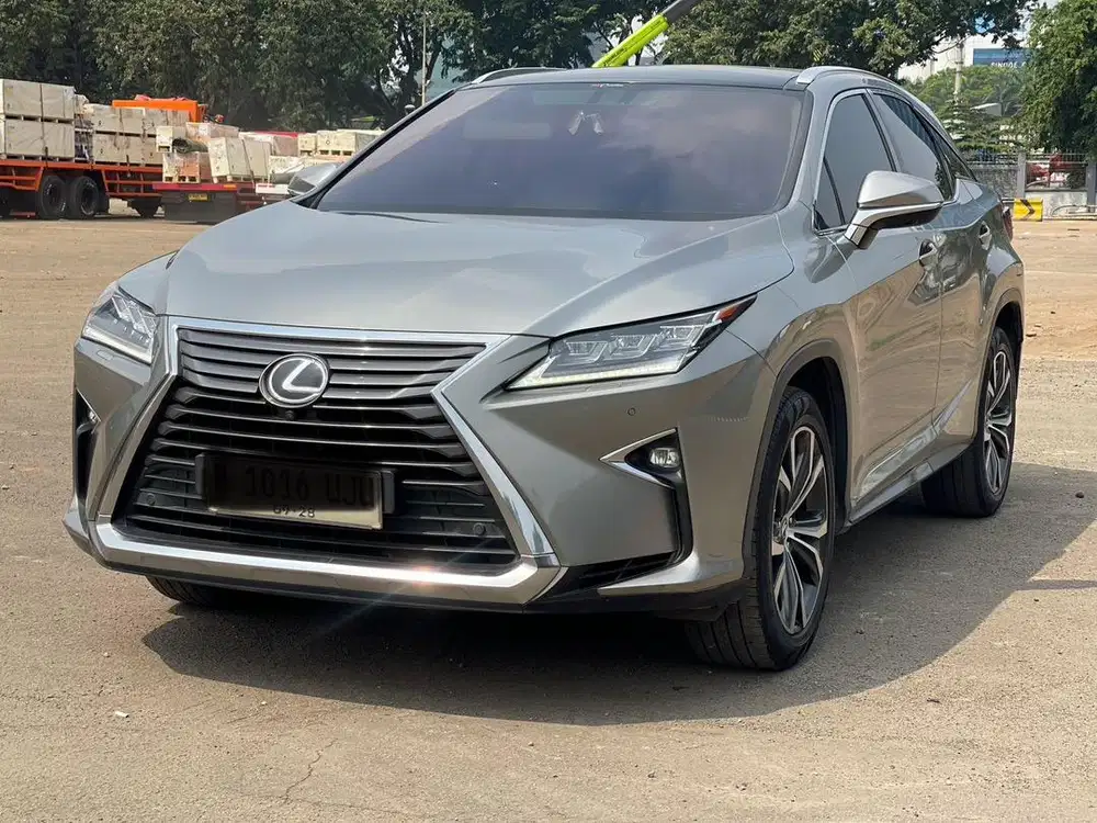 LEXUS RX300 SILVER 2019