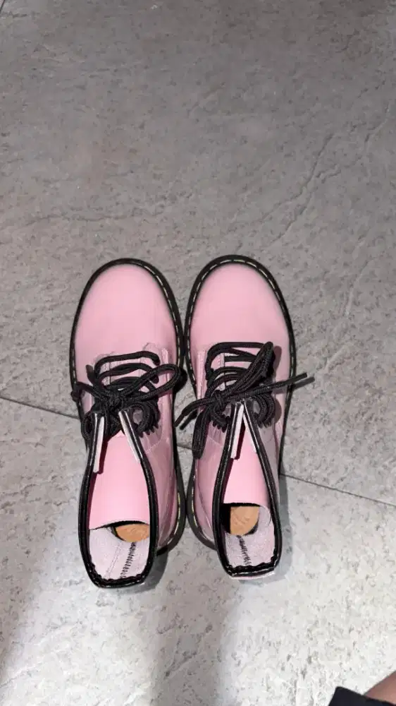Sepatu kafka the label semi docmart