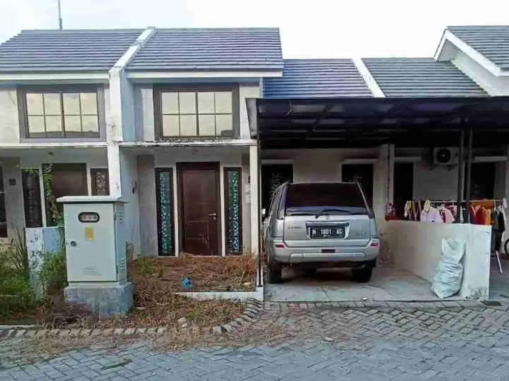 DI JUAL RUMAH

PERUM GRESIK KOTA MAS BLOK KI NO 07
KEL. : DADAPKUNING
KEC. : CERME
KAB  : GRESIK