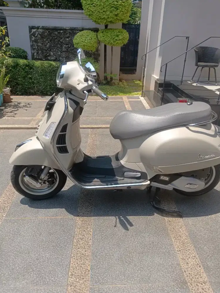 Vespa GTS I-get 150cc