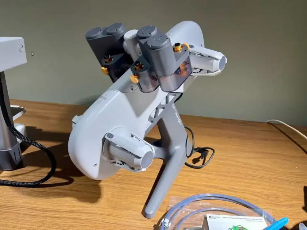 AMS Lite 3D Printer dalam kondisi baik, terawat, dan berfungsi normal.