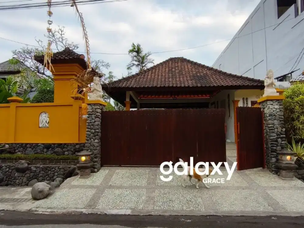 DIJUAL VILLA TROPIS SENTUHAN BALINESE DI PERING SABA GIANYAR