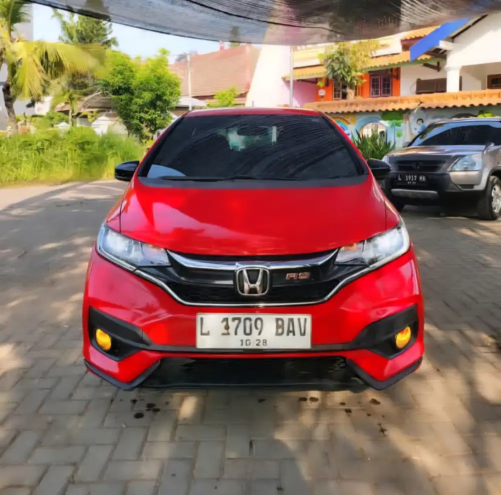 Honda JAZZ RS CVT 1.5cc Metic TH 2018