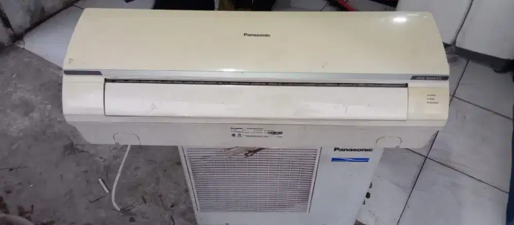AC panasonic 1/2 PK ori