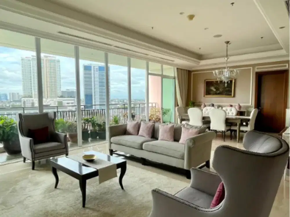 FOR SALE Apartment The Pakubuwono Signature 4BR