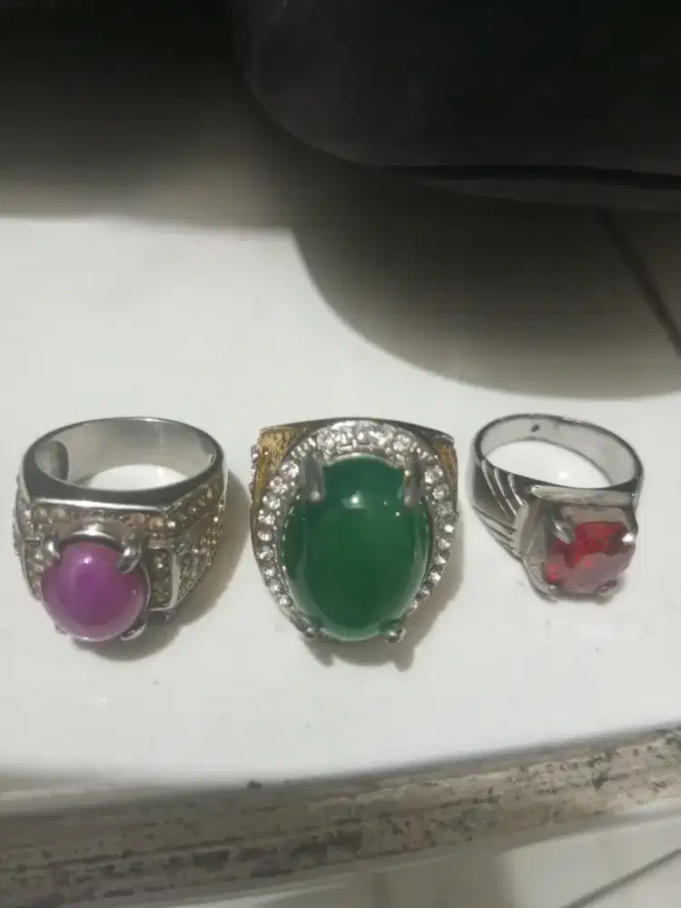 Batu sakti aki akik