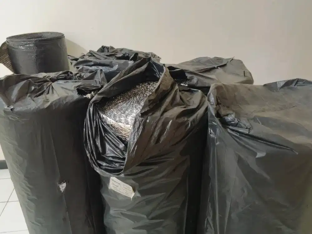 Aluminium foil bubble dua sisi peredam panas