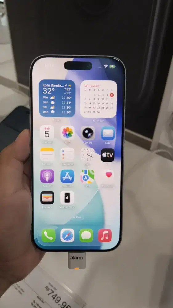 IPhone 17 new garansi kredit cicilan 0% dg home credit