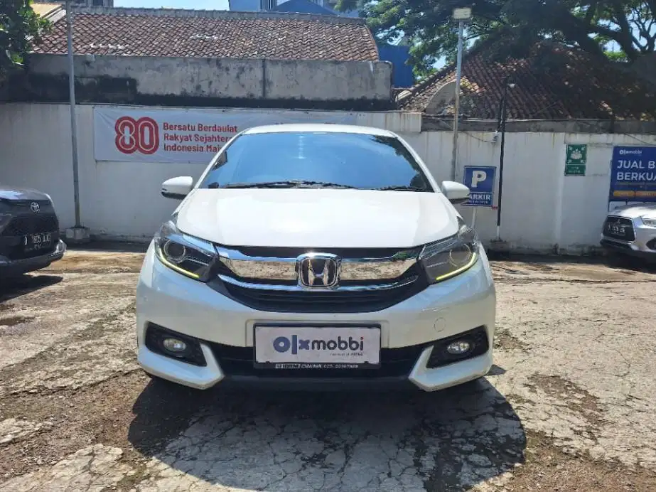 LOW DP Honda Mobilio 1.5 E Bensin-MT 2021 YCF