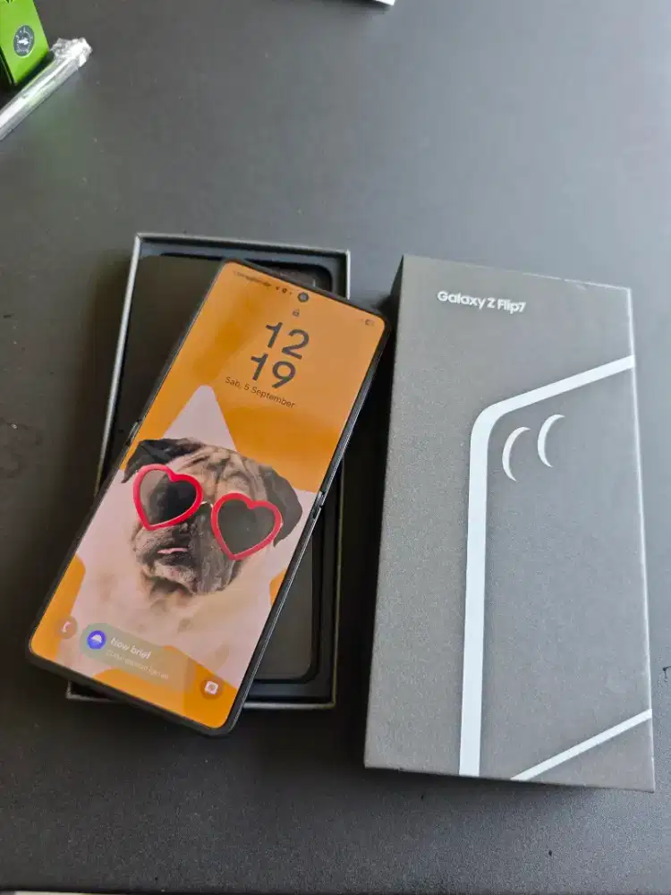 Samsung Z Flip 7 RAM 12/256GB Fullshet Original