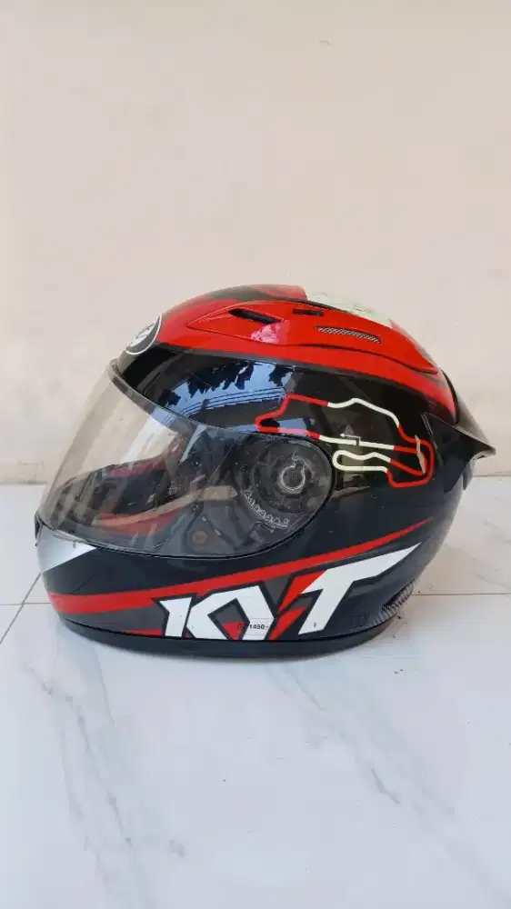 Helm KYT RC 7 Bekas Pribadi