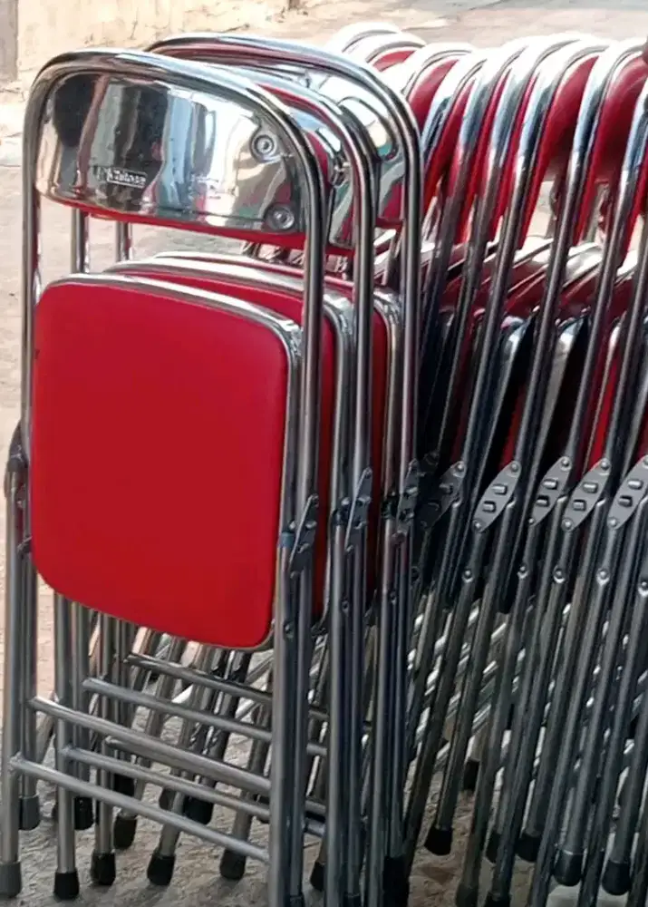 KURSI LIPAT CHITOSE